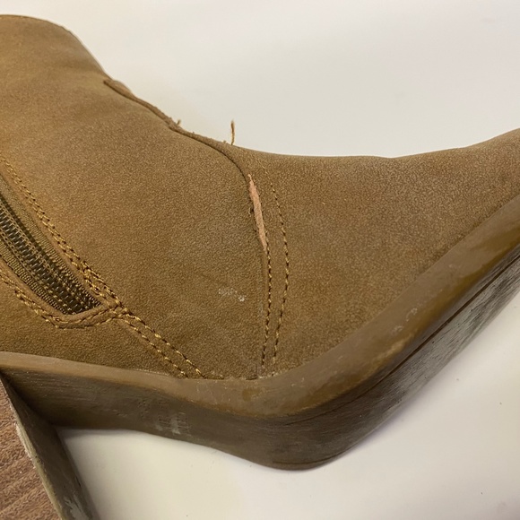 American Eagle Tan Faux Suede Ankle Heeled Booties - Picture 8 of 9
